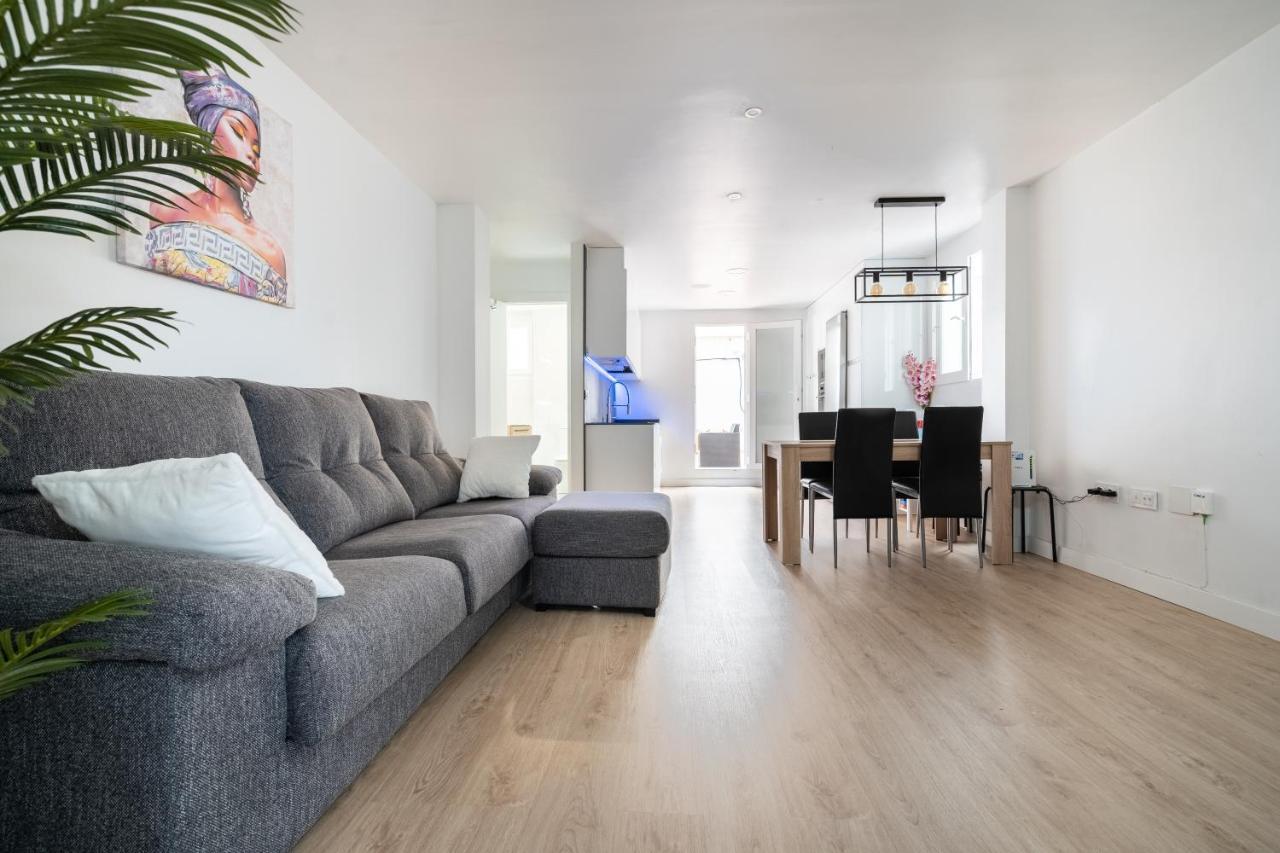 - Spacious Sanctuary In The Heart Of Valencia! - 외부 사진
