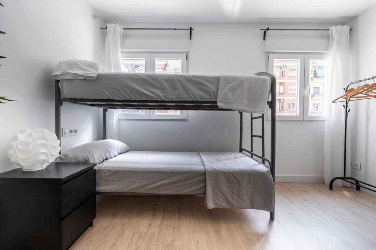 - Spacious Sanctuary In The Heart Of Valencia! - 외부 사진